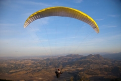 Mt-Lijar-paragliding